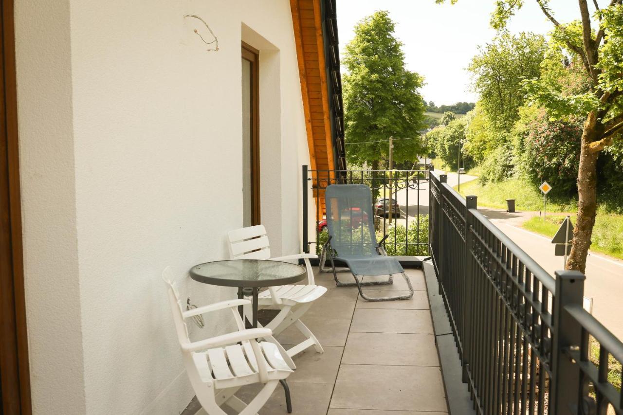 Ferienwohnungen Friedrichs Blankenheim  Exteriör bild